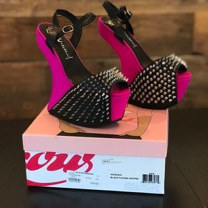 Jeffrey Campbell “Vicious” platforms